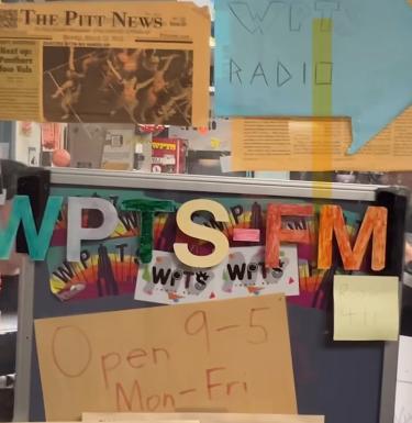 A sign that reads "WPTS-FM"